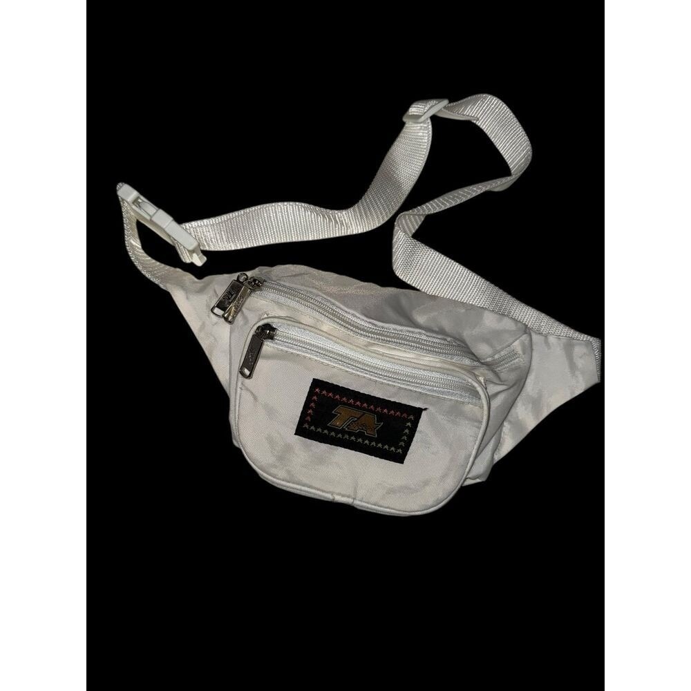 Vintage‎ 1980s White 3 Zipper Pocket (2 front, 1 rear) Adjustable Fanny Pack